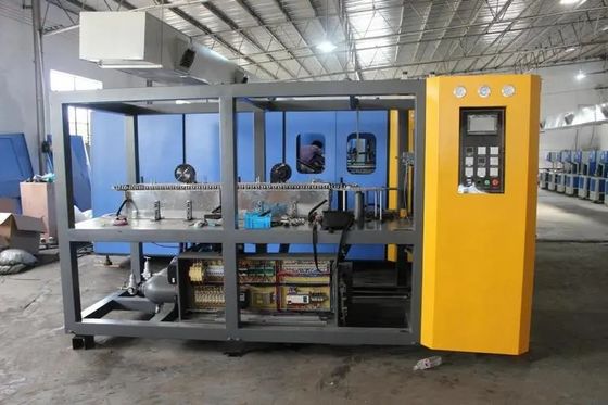 380V Rotationsformmaschine zur Herstellung von Wasserbehältern 10-20 Zyklen pro Stunde