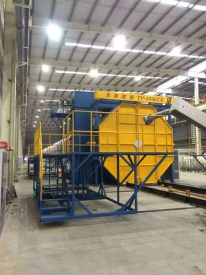 Vollautomatische Rotomoldmaschine für Shuttles