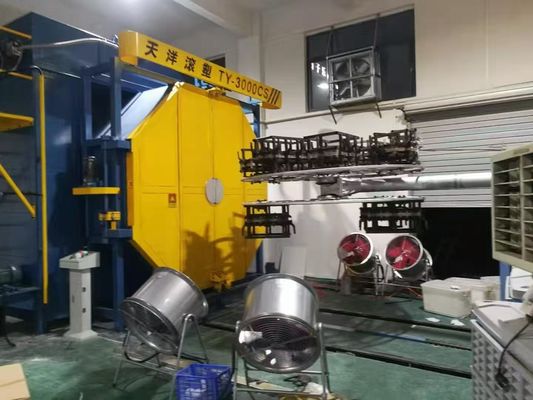 Eine mit heißer Luft erhitzte Rotationsformmaschine Rotationsformmaschinen chinesischer Herstellung