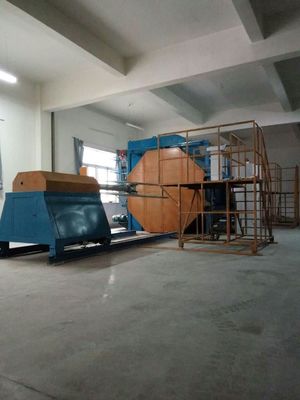 Automatische Kunststoffformmaschine Kleine Rotomoldmaschine Benutzerfreundlich