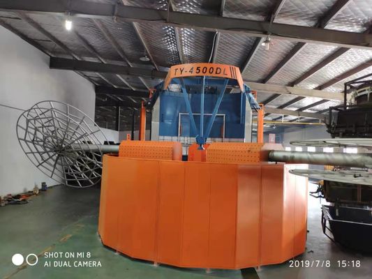 Automatische PLC-gesteuerte Rotomoldmaschine zur Herstellung von Wasserbehältern